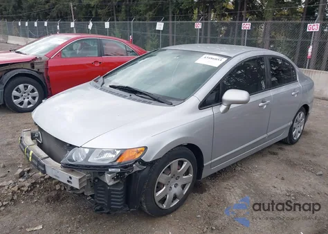 2008 Honda Civic Lx z USA, uszkodzony, nr VIN 1HGFA16558L054910